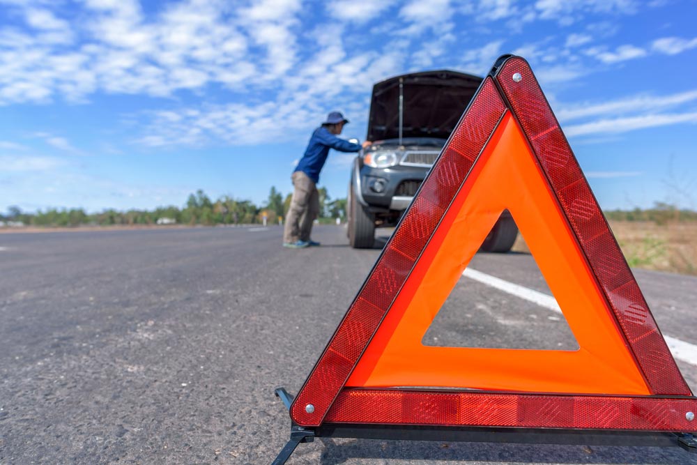 Roadside Assistance: Best Way To Avoid Stress On The Road